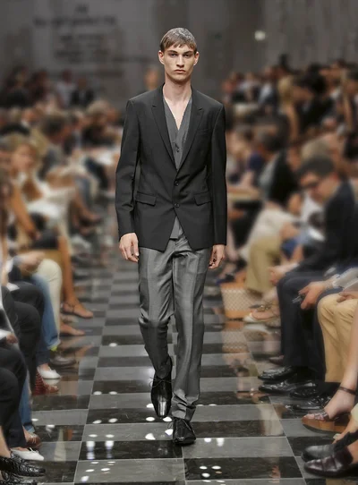 Look 30